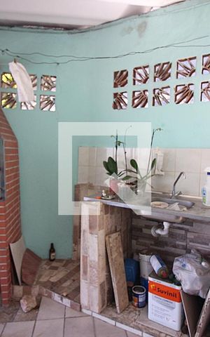 Casa à venda com 250m², 4 quartos e 2 vagasLavanderia e churrasqueira