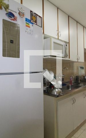 Apartamento à venda com 60m², 2 quartos e 1 vagaCozinha e Área de Serviço