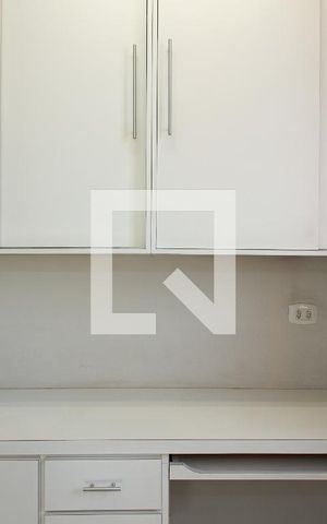 Apartamento à venda com 277m², 4 quartos e 4 vagasQuarto de Serviço