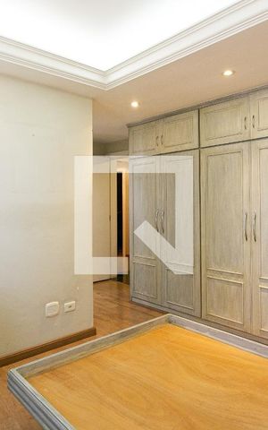 Apartamento à venda com 277m², 4 quartos e 4 vagasSuíte 2