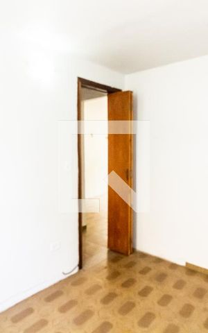 Casa de condomínio à venda com 48m², 2 quartos e 1 vaga Casa de condomínio à venda com 48m², 2 quartos e 1 vagaQuarto 1