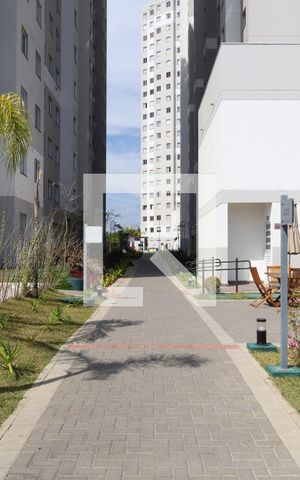 Apartamento à venda com 35m², 2 quartos e sem vagaÁrea comum
