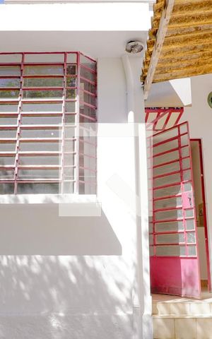 Casa à venda com 120m², 2 quartos e sem vaga Casa à venda com 120m², 2 quartos e sem vagaQuintal / Area de Serviço