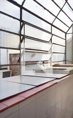 Apartamento para alugar com 110m², 3 quartos e sem vagaÁrea de serviço