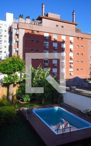 Casa à venda com 272m², 3 quartos e 3 vagasSacada_Vista