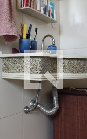 Casa à venda com 130m², 3 quartos e 2 vagasBanheiro 2
