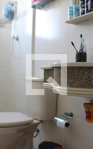 Casa à venda com 130m², 3 quartos e 2 vagasBanheiro 1