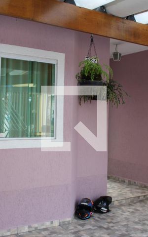 Casa à venda com 130m², 3 quartos e 2 vagasGaragem
