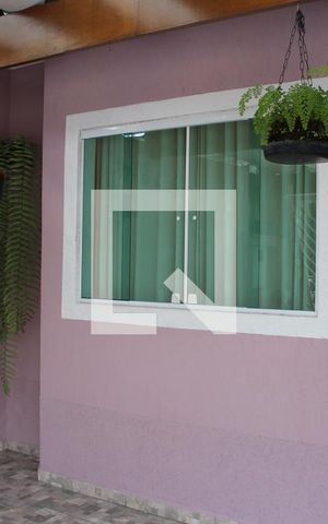 Casa à venda com 130m², 3 quartos e 2 vagasGaragem
