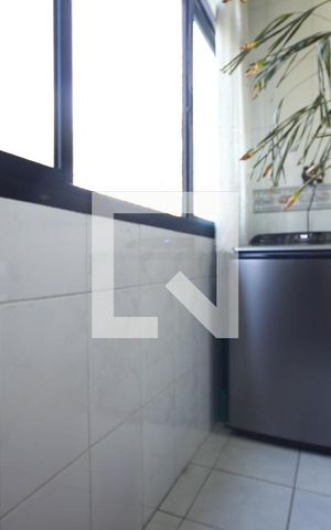 Apartamento à venda com 65m², 1 quarto e 1 vagaÁrea de Serviço