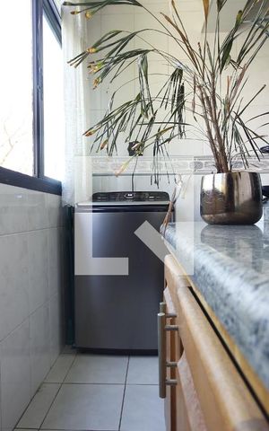 Apartamento à venda com 65m², 1 quarto e 1 vagaÁrea de Serviço