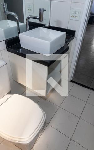 Apartamento à venda com 60m², 2 quartos e 1 vaga Apartamento à venda com 60m², 2 quartos e 1 vagaBanheiro