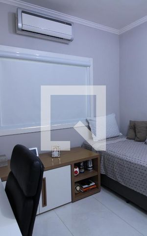 Casa de condomínio à venda com 240m², 3 quartos e 2 vagasQuarto 2