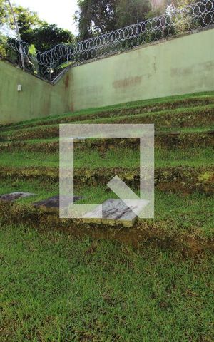 Casa de condomínio à venda com 240m², 3 quartos e 2 vagasÁrea Externa 
