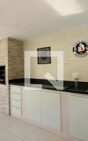 Casa de condomínio à venda com 240m², 3 quartos e 2 vagasÁrea Externa - churrasqueira