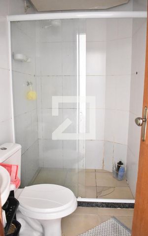 Casa para alugar com 76m², 2 quartos e 1 vagaBanheiro 2