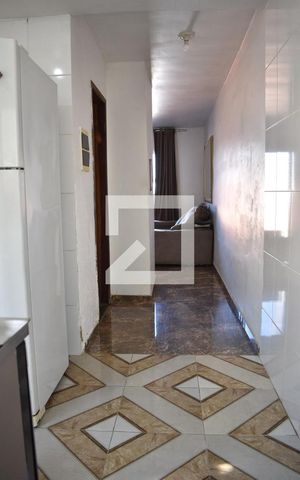 Casa para alugar com 76m², 2 quartos e 1 vagaCorredor