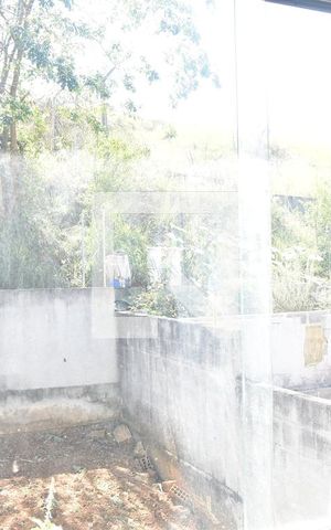 Casa para alugar com 76m², 2 quartos e 1 vagaDetalhe