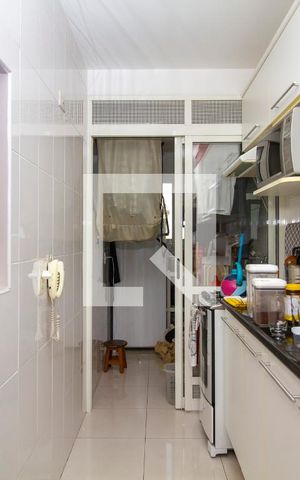 Apartamento à venda com 70m², 2 quartos e 1 vagaCozinha