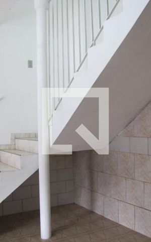 Casa à venda com 126m², 2 quartos e 2 vagasSala