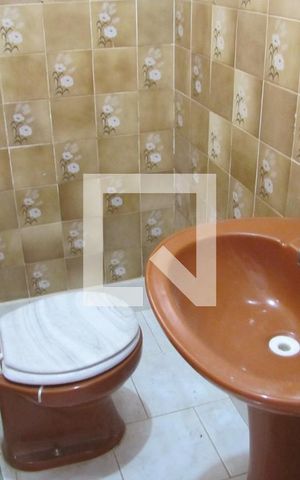 Casa à venda com 126m², 2 quartos e 2 vagasLavabo