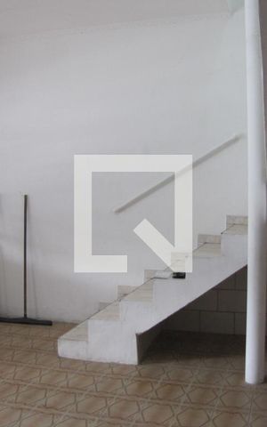 Casa à venda com 126m², 2 quartos e 2 vagasSala