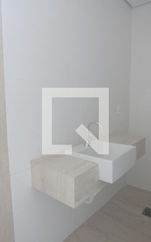 Apartamento para alugar com 180m², 3 quartos e 2 vagas Apartamento para alugar com 180m², 3 quartos e 2 vagasBanheiro Social