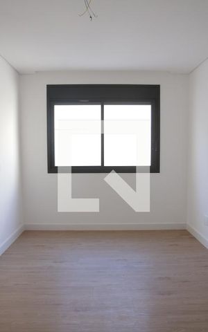 Apartamento para alugar com 180m², 3 quartos e 2 vagas Apartamento para alugar com 180m², 3 quartos e 2 vagasSuite