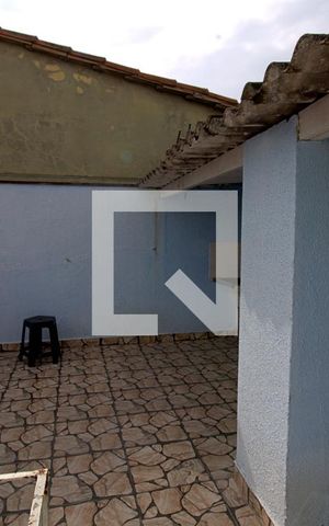 Casa à venda com 94m², 2 quartos e 1 vaga Casa à venda com 94m², 2 quartos e 1 vagaÁrea de Serviço