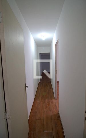 Casa à venda com 94m², 2 quartos e 1 vaga Casa à venda com 94m², 2 quartos e 1 vagaCorredor