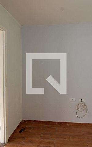 Casa à venda com 94m², 2 quartos e 1 vaga Casa à venda com 94m², 2 quartos e 1 vagaSala
