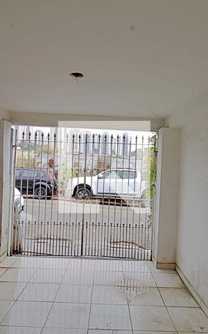 Casa à venda com 94m², 2 quartos e 1 vaga Casa à venda com 94m², 2 quartos e 1 vagaGaragem