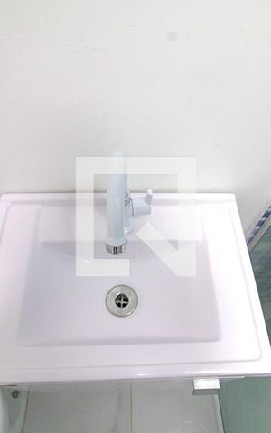 Casa à venda com 94m², 2 quartos e 1 vaga Casa à venda com 94m², 2 quartos e 1 vagaBanheiro da Suíte