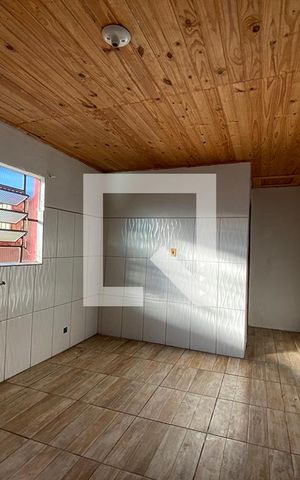Casa para alugar com 70m², 1 quarto e 1 vagaSala