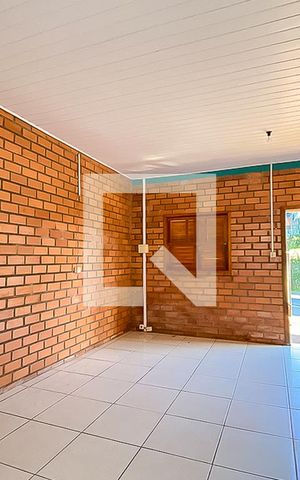 Casa para alugar com 70m², 2 quartos e 2 vagas Casa para alugar com 70m², 2 quartos e 2 vagasSala