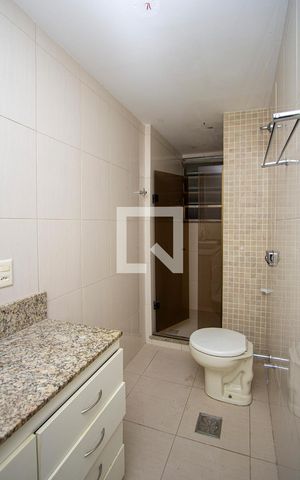 Apartamento à venda com 60m², 2 quartos e sem vagaBanheiro