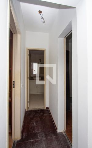 Apartamento à venda com 60m², 2 quartos e sem vagaCorredor
