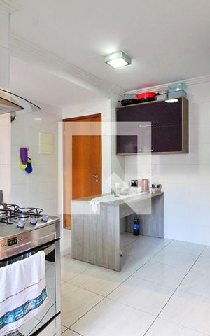 Apartamento à venda com 109m², 3 quartos e 2 vagasCozinha