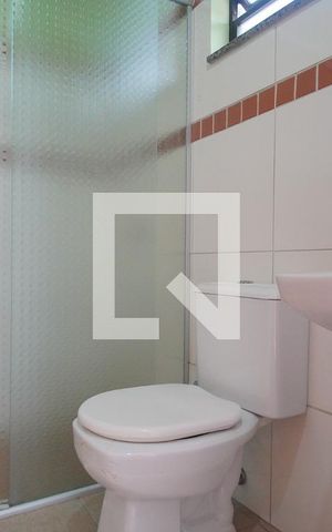 Apartamento para alugar com 60m², 2 quartos e sem vagaBanheiro