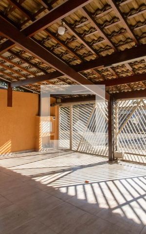Casa à venda com 240m², 3 quartos e 6 vagasGaragem