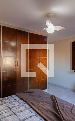 Casa à venda com 240m², 3 quartos e 6 vagasSuíte