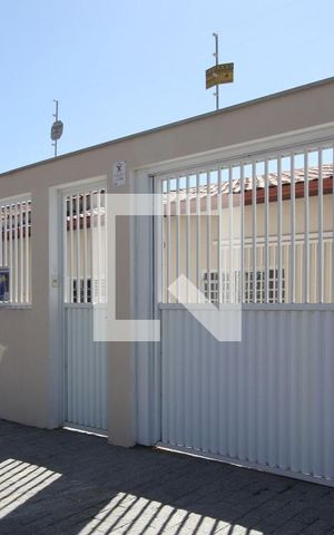 Casa para alugar com 151m², 3 quartos e 2 vagasFachada