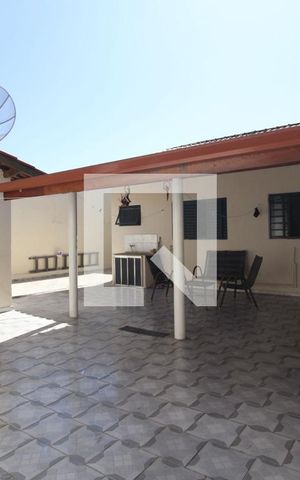 Casa para alugar com 151m², 3 quartos e 2 vagasÁrea Externa