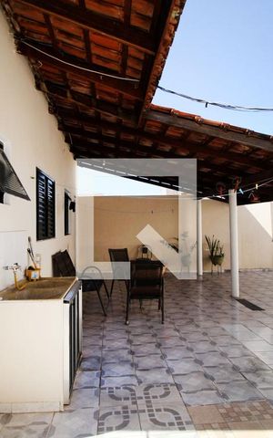 Casa para alugar com 151m², 3 quartos e 2 vagasÁrea de Serviço