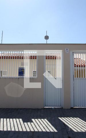 Casa para alugar com 151m², 3 quartos e 2 vagasFachada