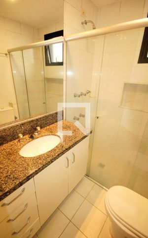 Apartamento à venda com 87m², 3 quartos e 2 vagasBanheiro 2