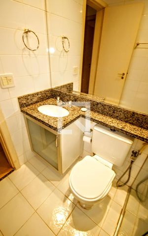 Apartamento à venda com 87m², 3 quartos e 2 vagasBanheiro 1