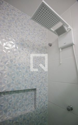 Casa de condomínio à venda com 80m², 3 quartos e 1 vaga Casa de condomínio à venda com 80m², 3 quartos e 1 vagaBanheiro Social