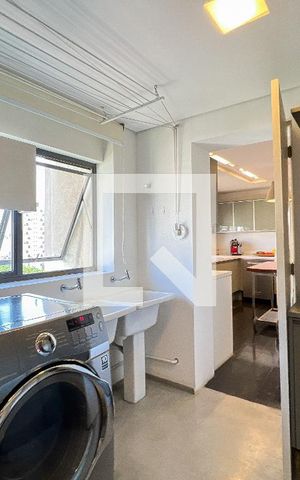 Apartamento à venda com 375m², 3 quartos e 4 vagasÁrea de Serviço