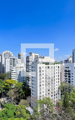 Apartamento à venda com 375m², 3 quartos e 4 vagasVista